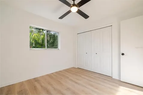 4211 5th Street W Lehigh Acres FL 33971