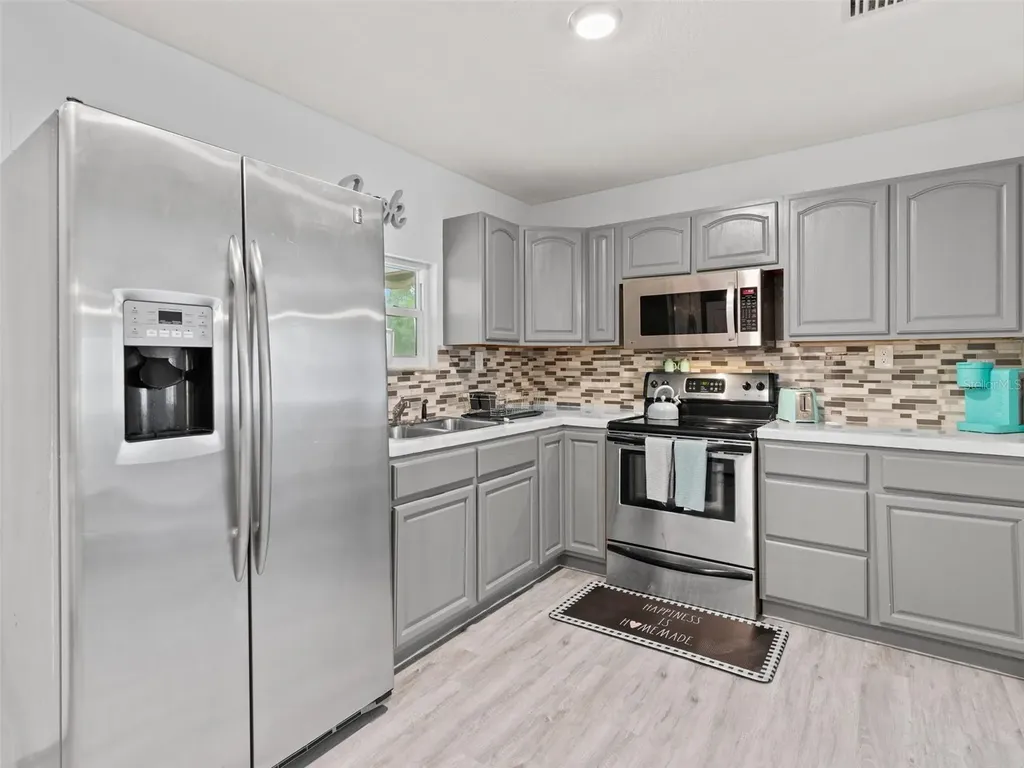 7206 Schering Street Weeki Wachee FL 34613