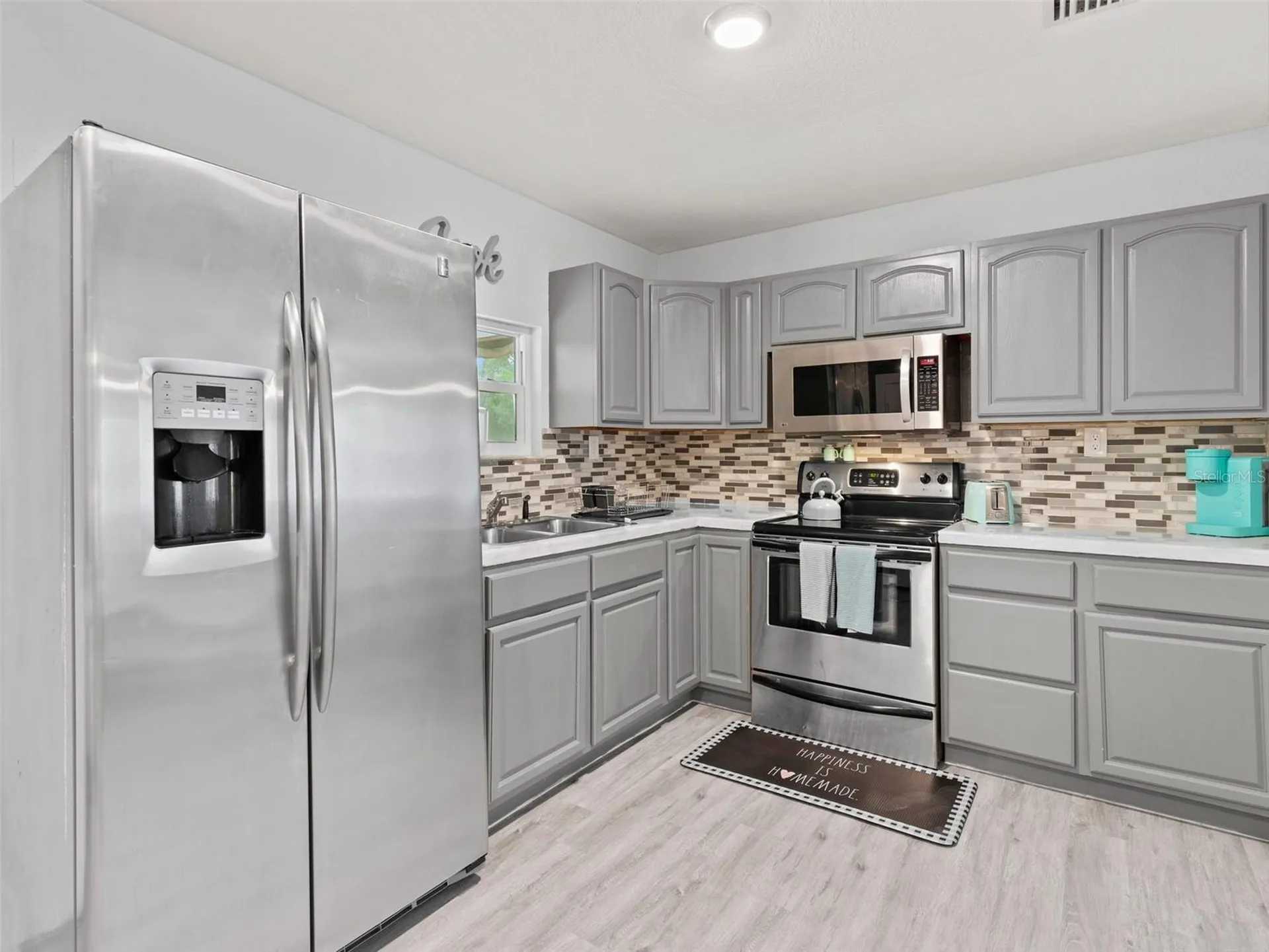 7206 Schering Street Weeki Wachee FL 34613