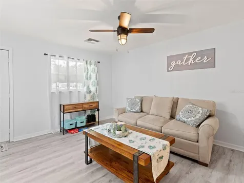 7206 Schering Street Weeki Wachee FL 34613