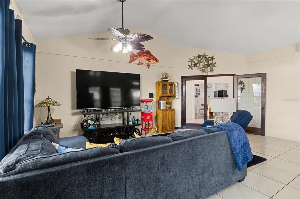 2881 Chatsworth Lane Lakeland FL 33812