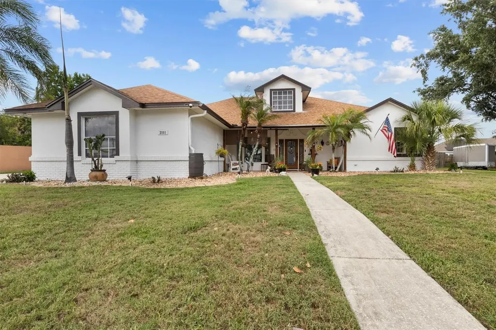 2881 Chatsworth Lane Lakeland FL 33812