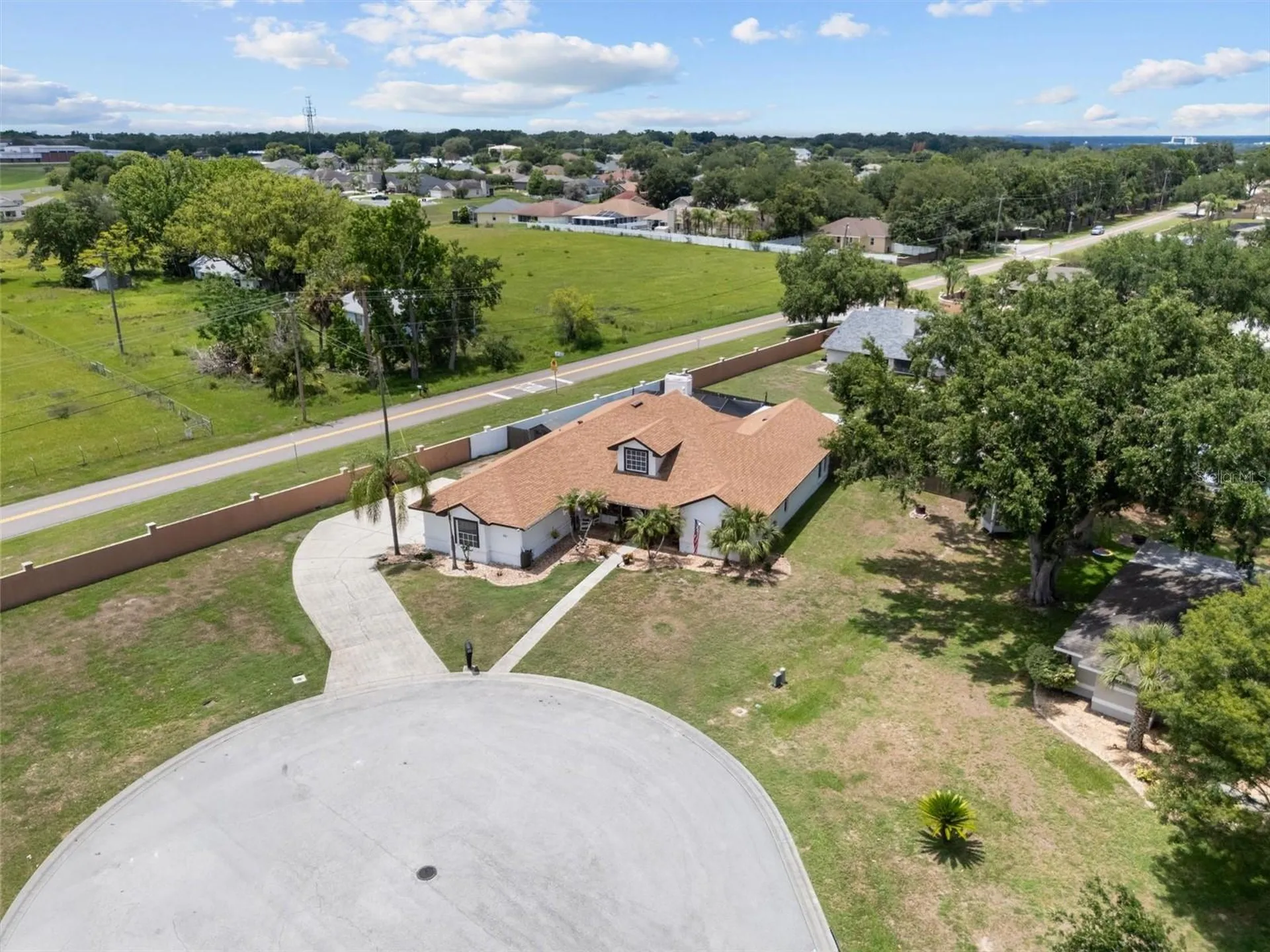 2881 Chatsworth Lane Lakeland FL 33812