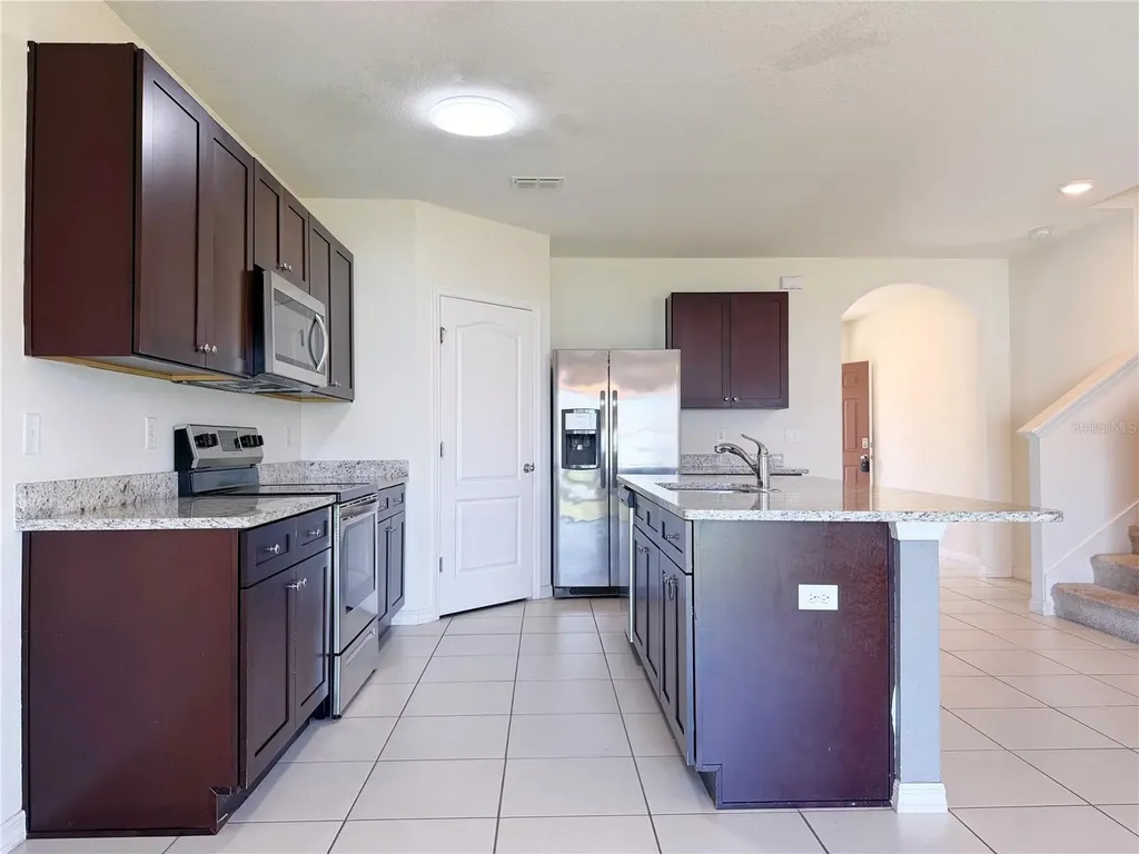 401 Briar Patch Loop Davenport FL 33896