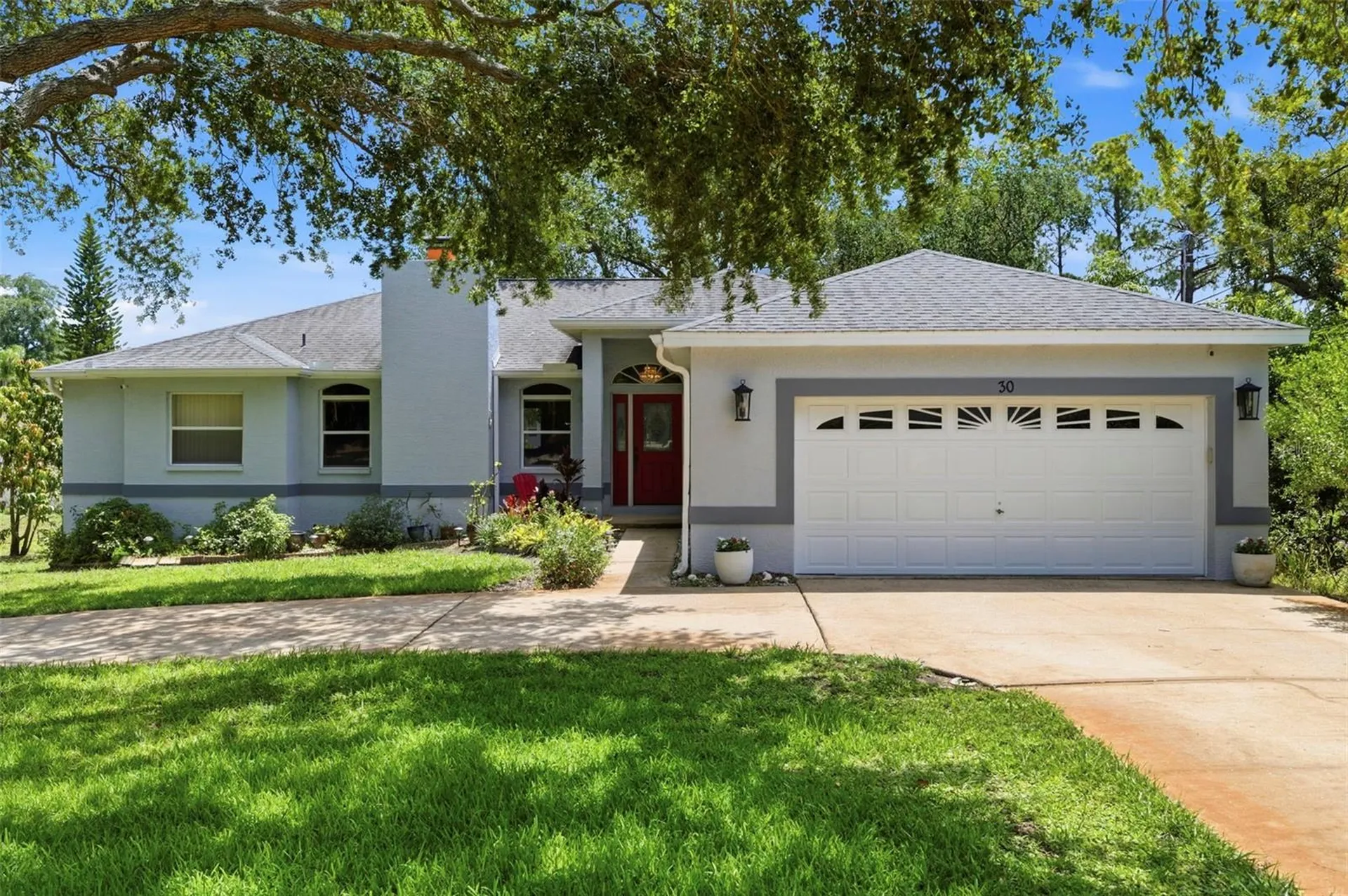30 Glades Avenue Tarpon Springs FL 34689