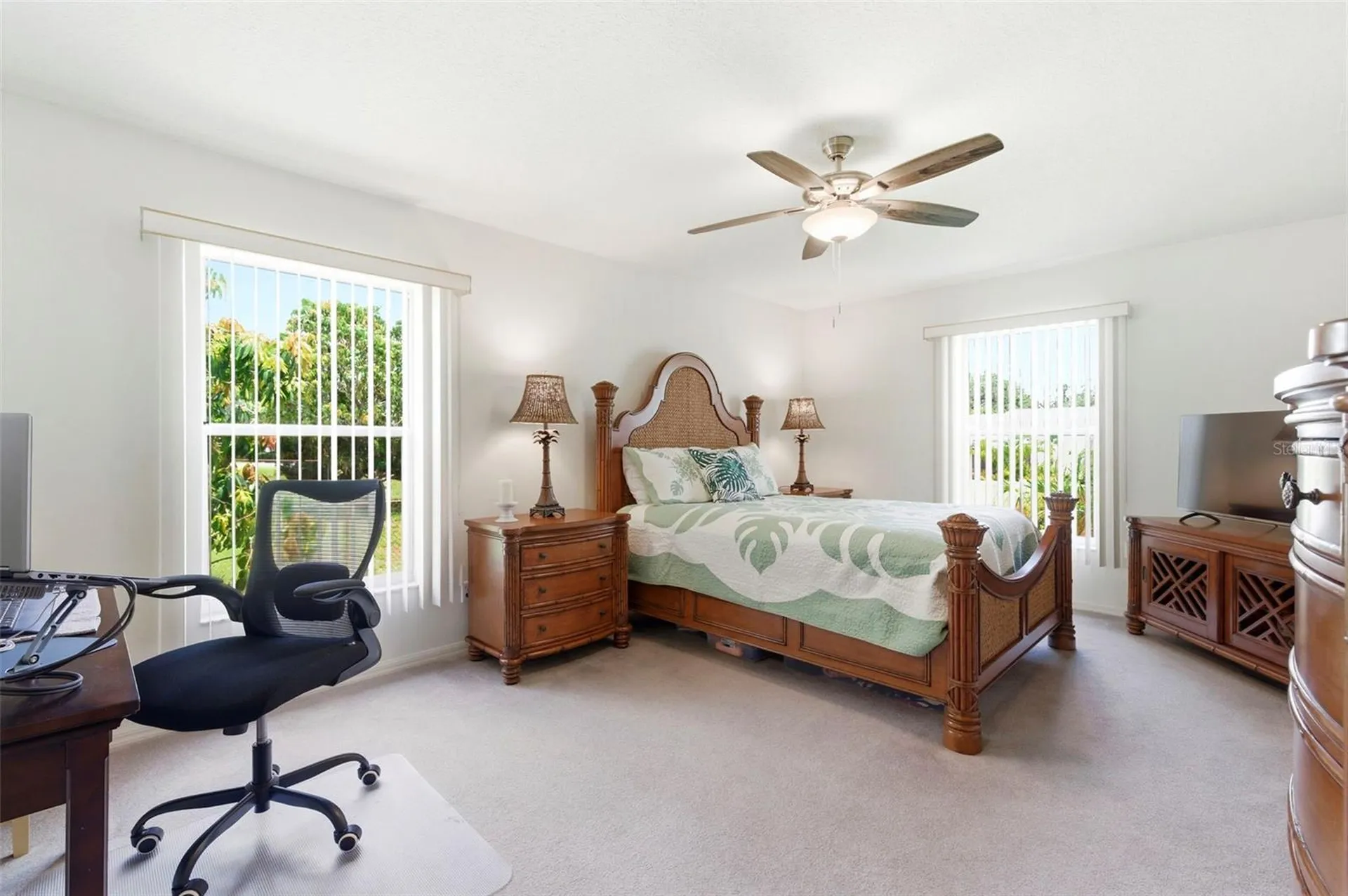 30 Glades Avenue Tarpon Springs FL 34689
