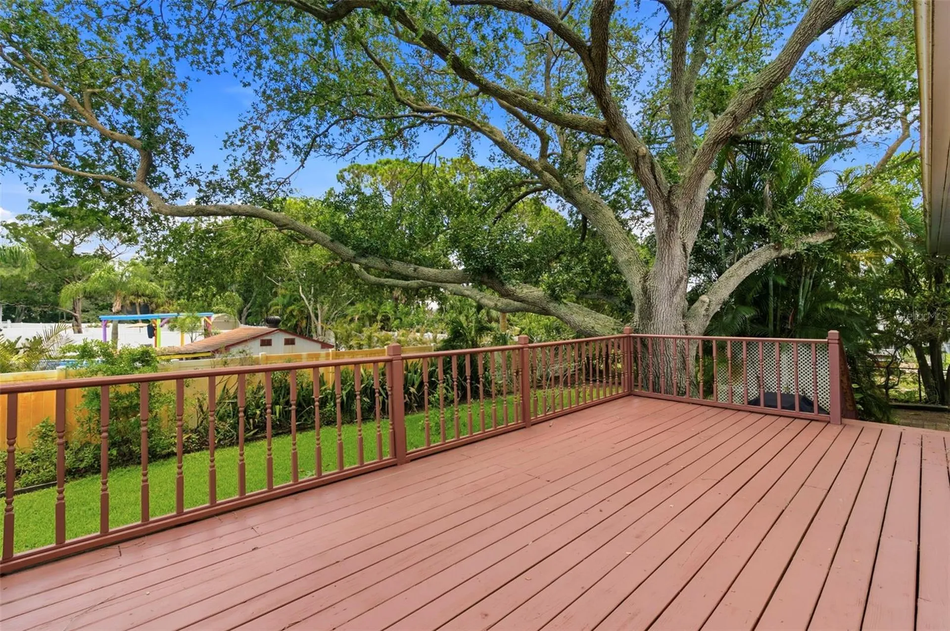 30 Glades Avenue Tarpon Springs FL 34689