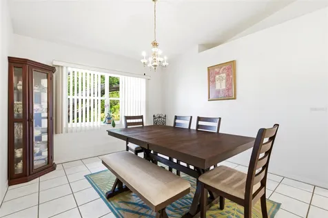 30 Glades Avenue Tarpon Springs FL 34689