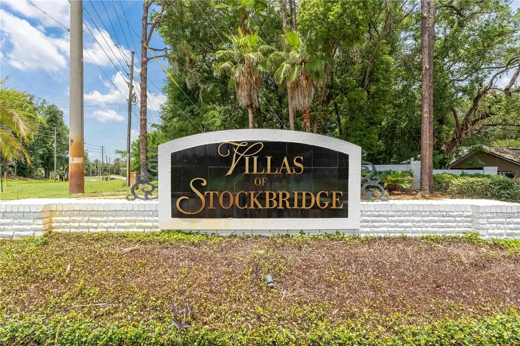 587 Portland Circle Apopka FL 32703