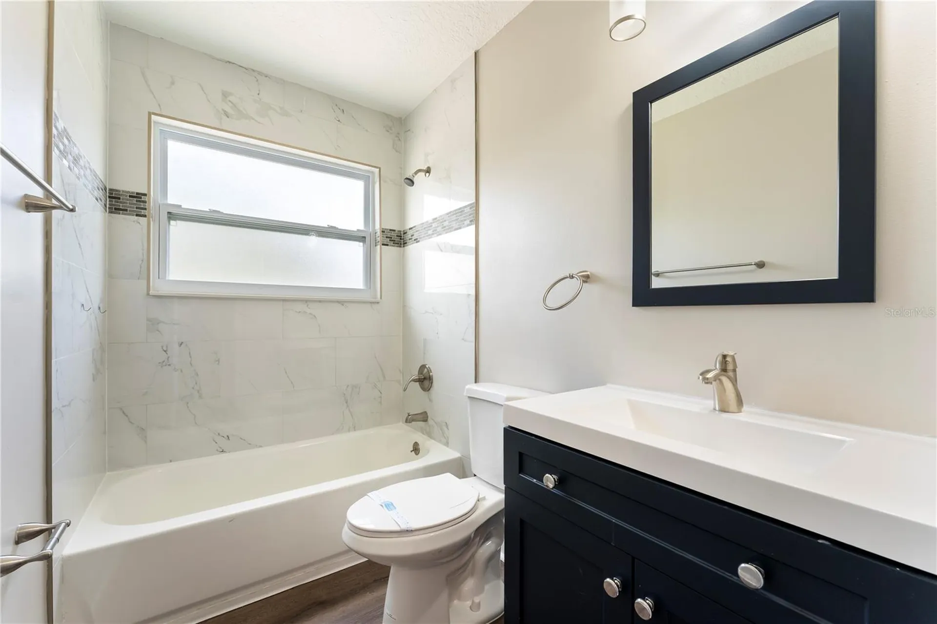 587 Portland Circle Apopka FL 32703