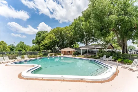 587 Portland Circle Apopka FL 32703