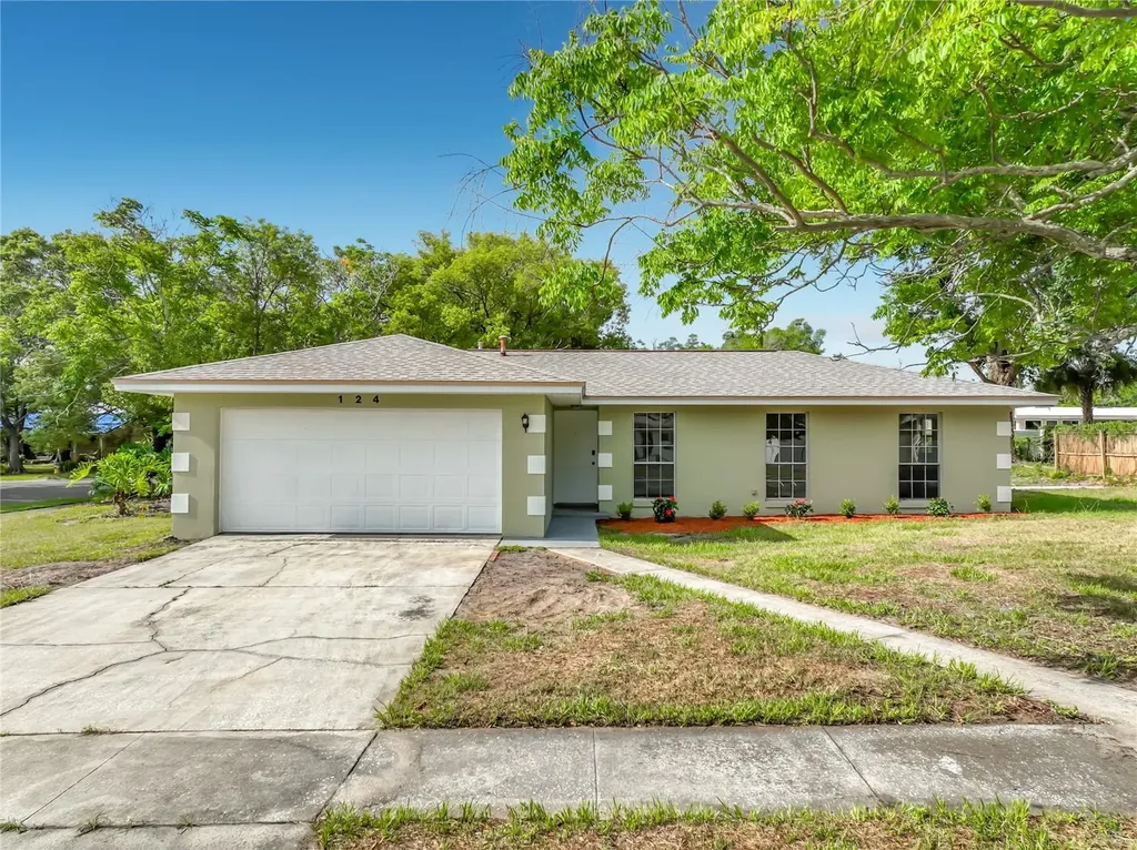 124 Hollyhock Drive Altamonte Springs FL 32701