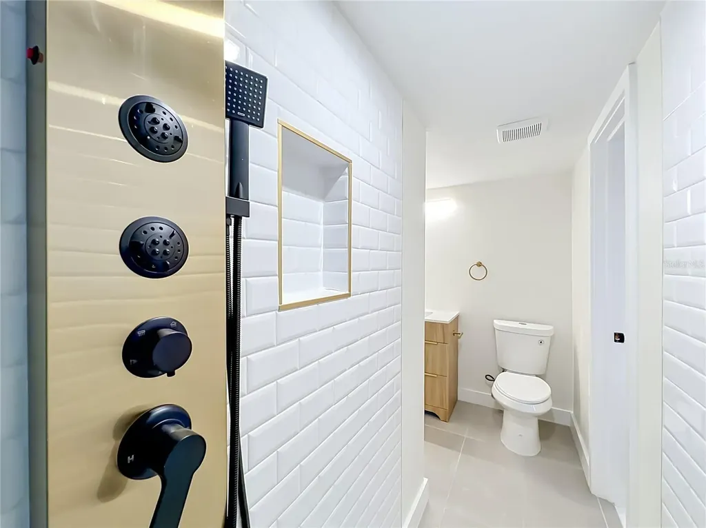124 Hollyhock Drive Altamonte Springs FL 32701