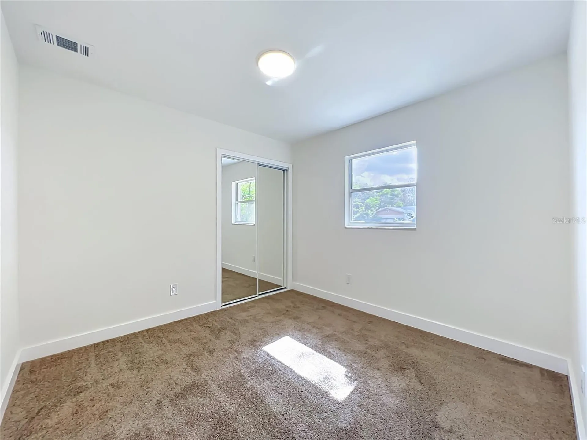 124 Hollyhock Drive Altamonte Springs FL 32701