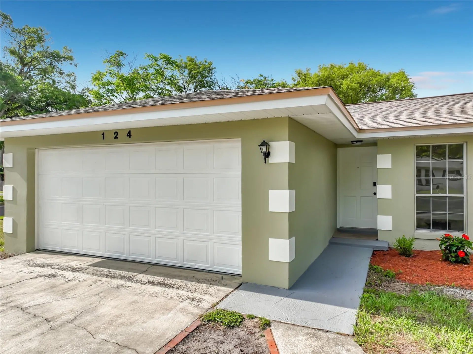 124 Hollyhock Drive Altamonte Springs FL 32701