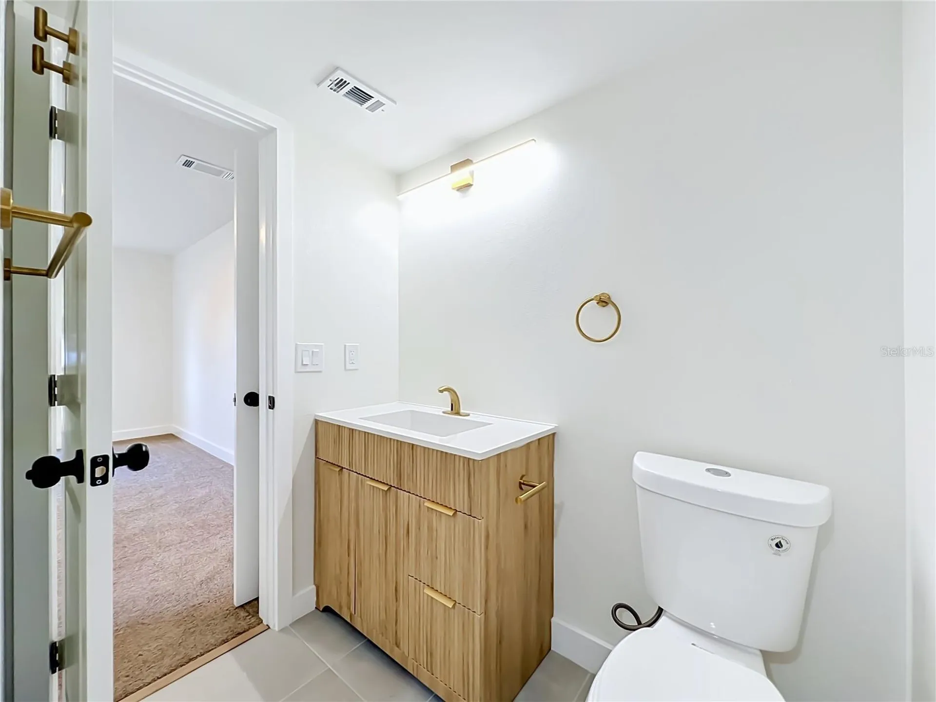 124 Hollyhock Drive Altamonte Springs FL 32701