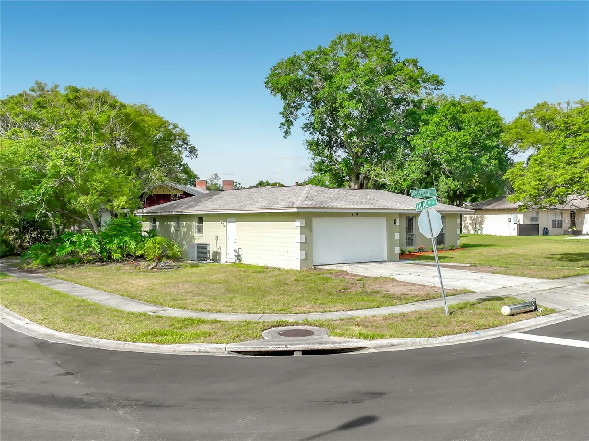 124 Hollyhock Drive Altamonte Springs FL 32701