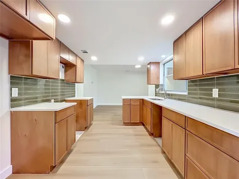 124 Hollyhock Drive Altamonte Springs FL 32701