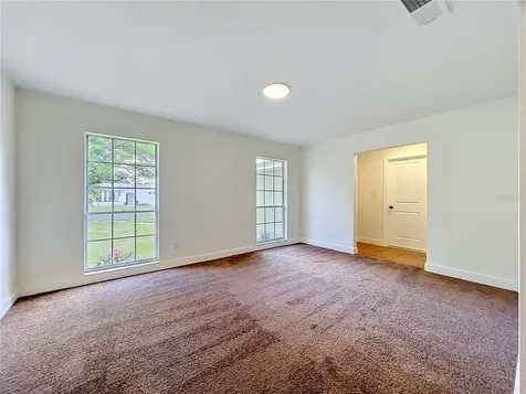 124 Hollyhock Drive Altamonte Springs FL 32701