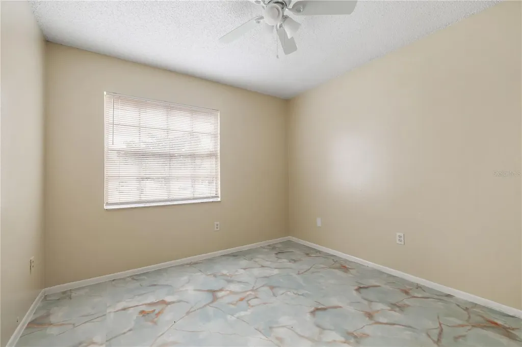 8517 Renald Boulevard Tampa FL 33637