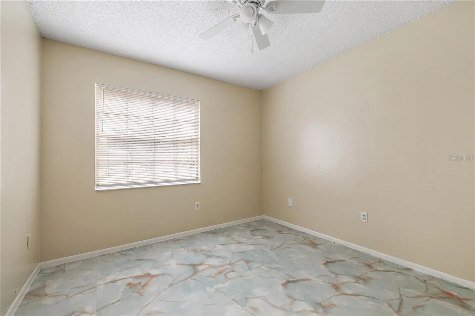 8517 Renald Boulevard Tampa FL 33637