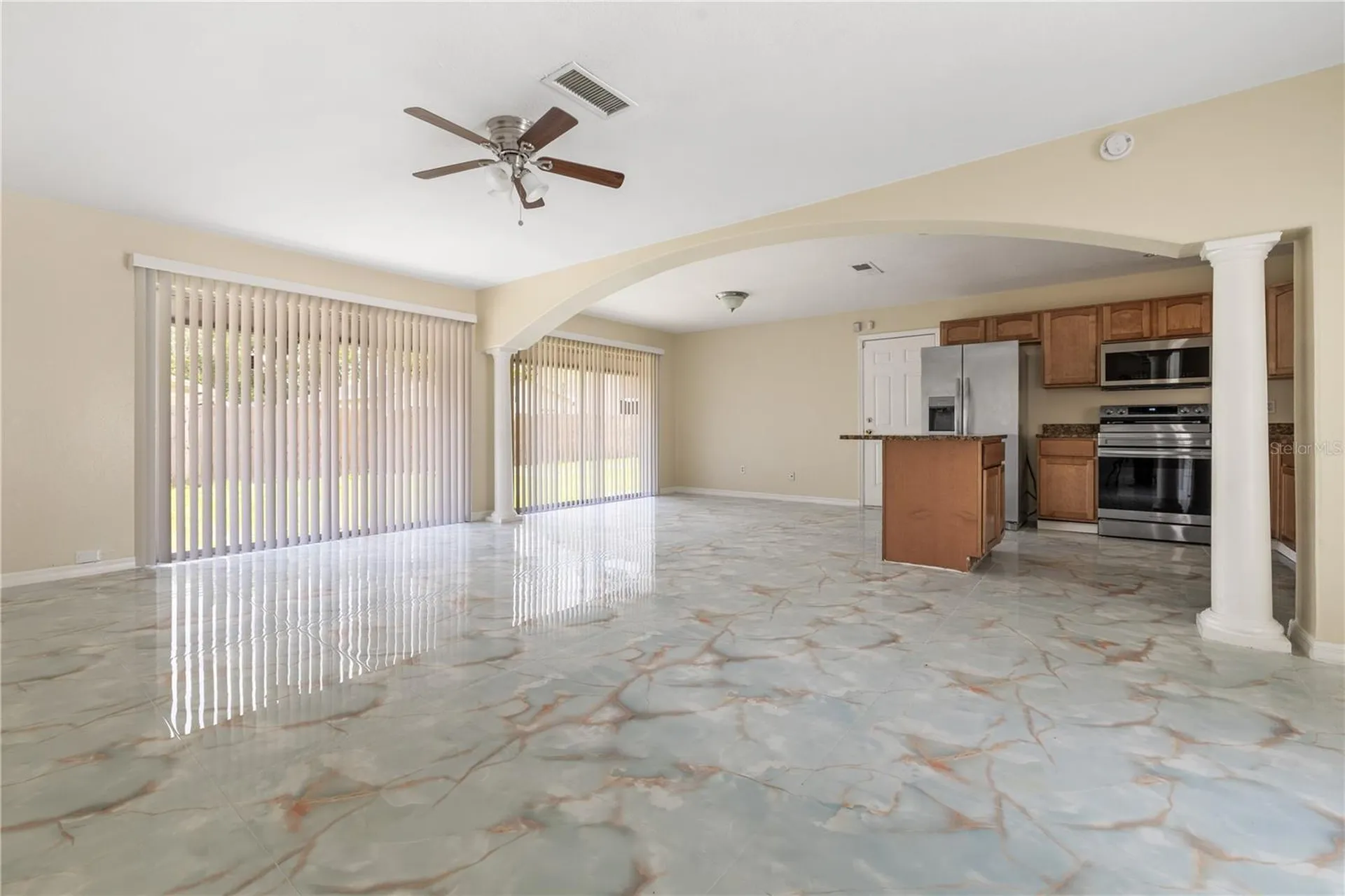 8517 Renald Boulevard Tampa FL 33637