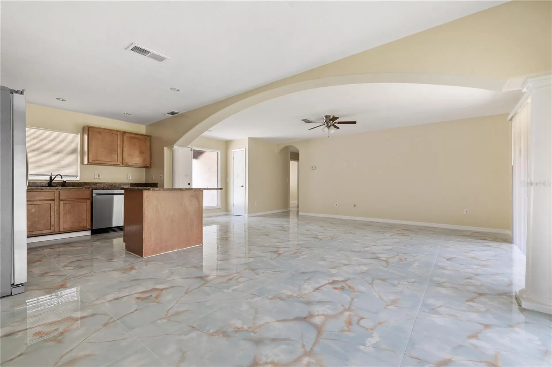8517 Renald Boulevard Tampa FL 33637