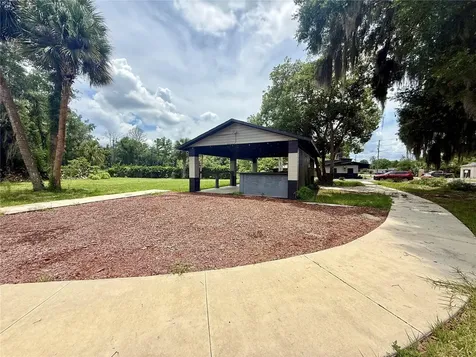 E Bates Avenue Eustis FL 32726
