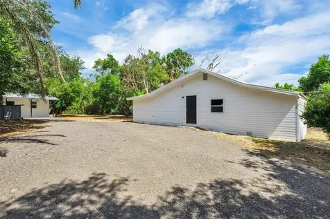 162 Myrtle Avenue Lake Wales FL 33898