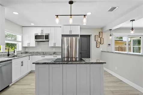 520 Lake Maggiore Boulevard S St Petersburg FL 33705