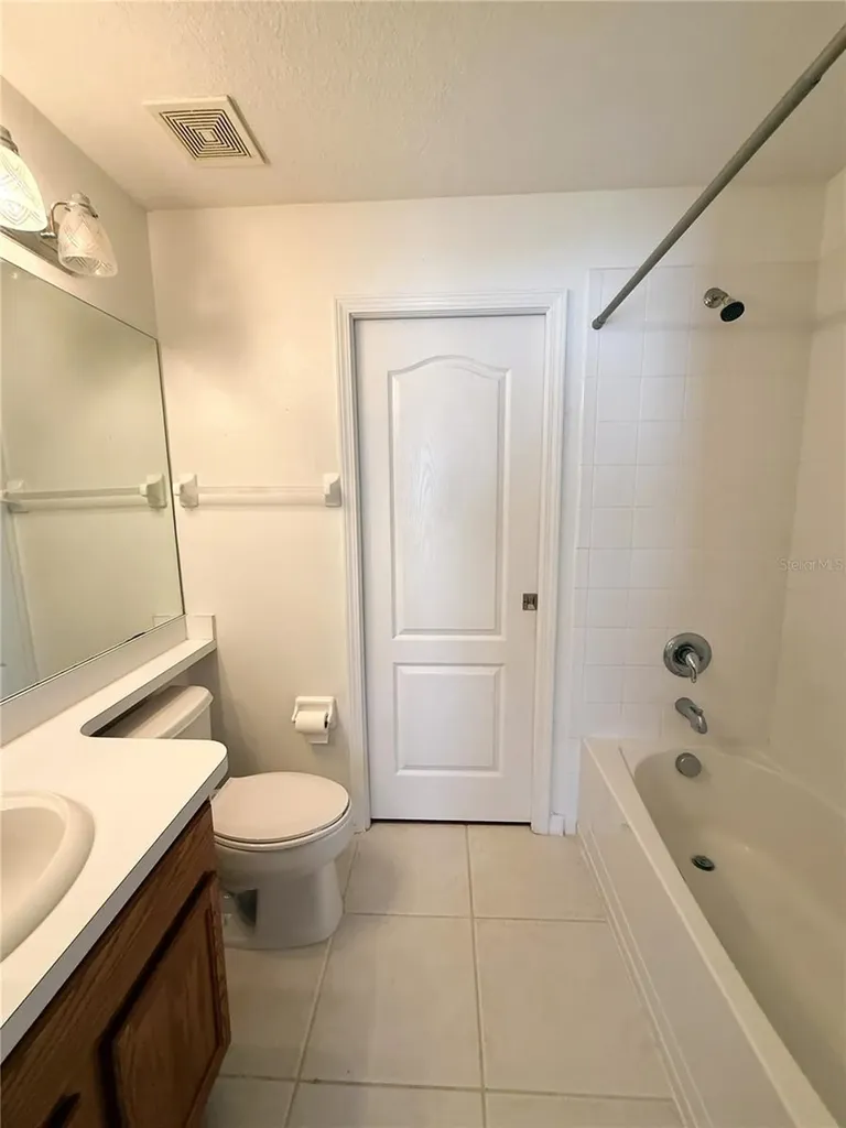 2345 Roanoke Springs Drive Ruskin FL 33570