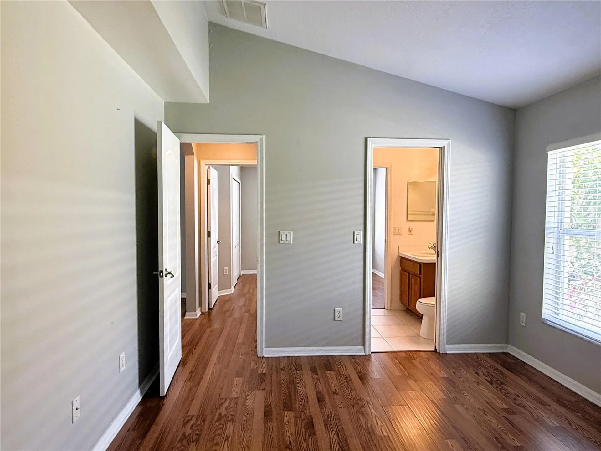 2345 Roanoke Springs Drive Ruskin FL 33570