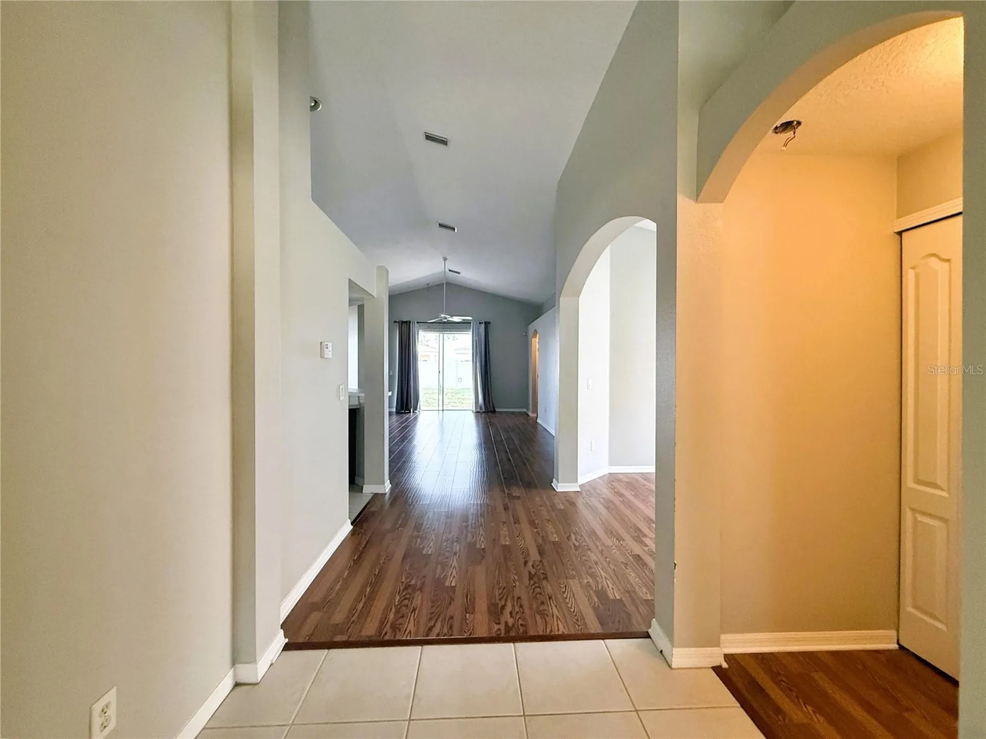 2345 Roanoke Springs Drive Ruskin FL 33570
