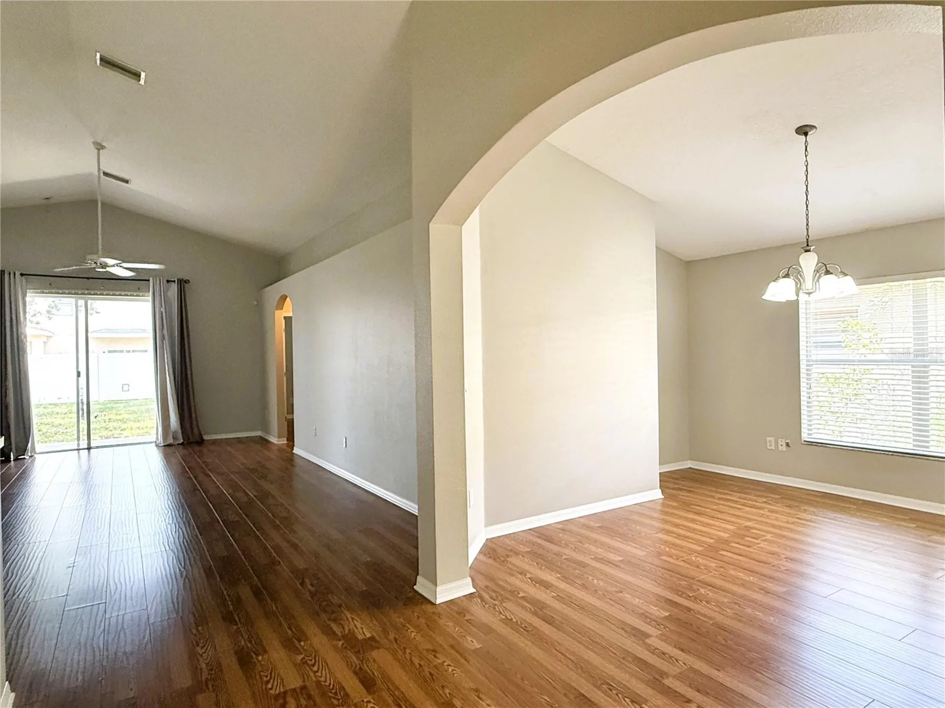 2345 Roanoke Springs Drive Ruskin FL 33570