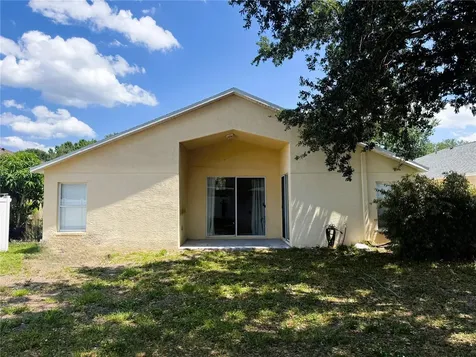 2345 Roanoke Springs Drive Ruskin FL 33570
