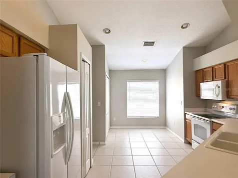 2345 Roanoke Springs Drive Ruskin FL 33570