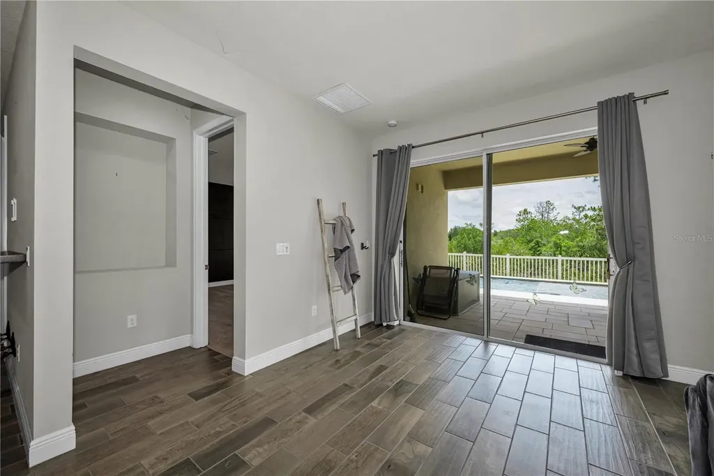 18233 Roseate Drive Lutz FL 33558