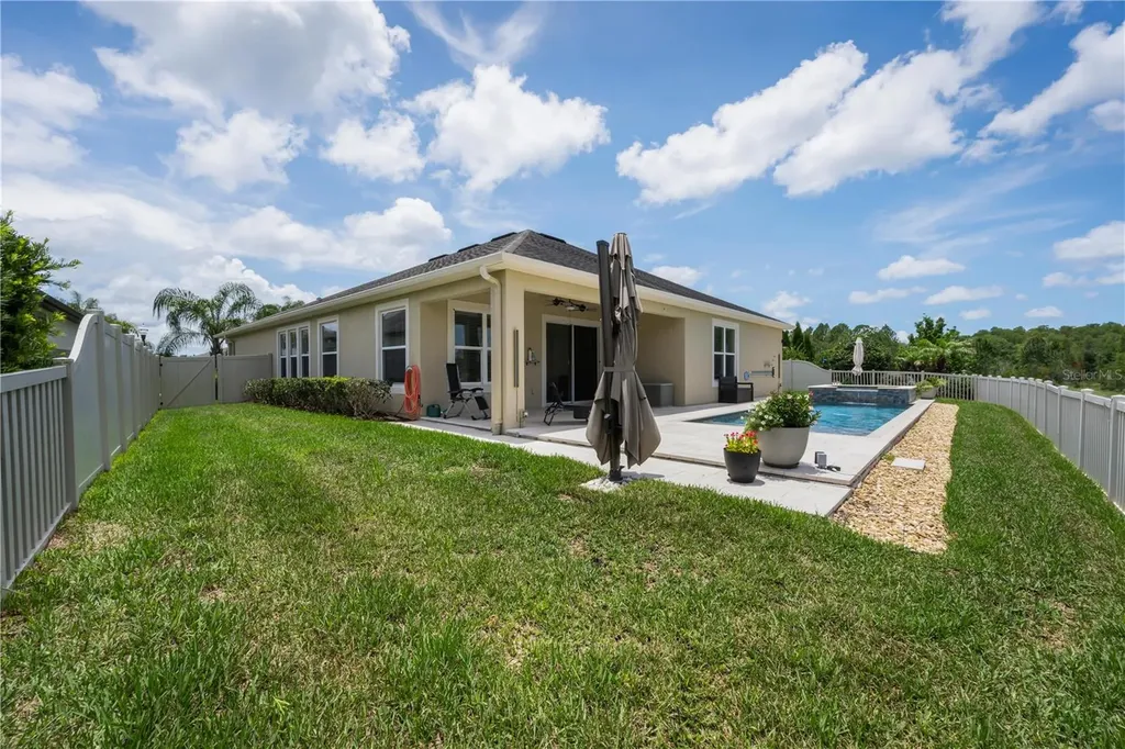 18233 Roseate Drive Lutz FL 33558