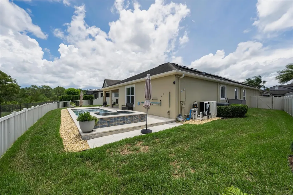 18233 Roseate Drive Lutz FL 33558