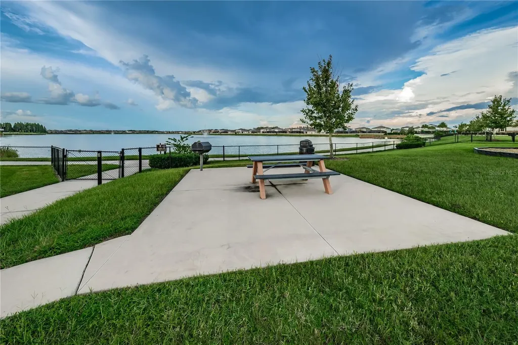 18233 Roseate Drive Lutz FL 33558
