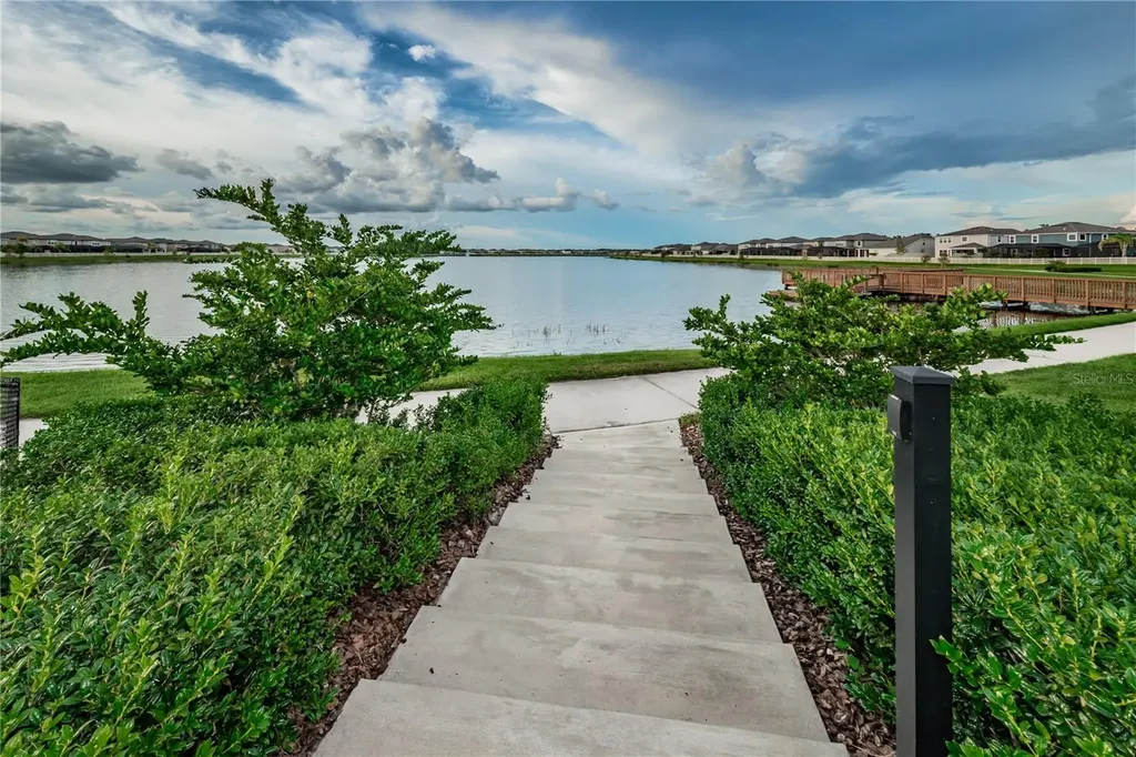 18233 Roseate Drive Lutz FL 33558