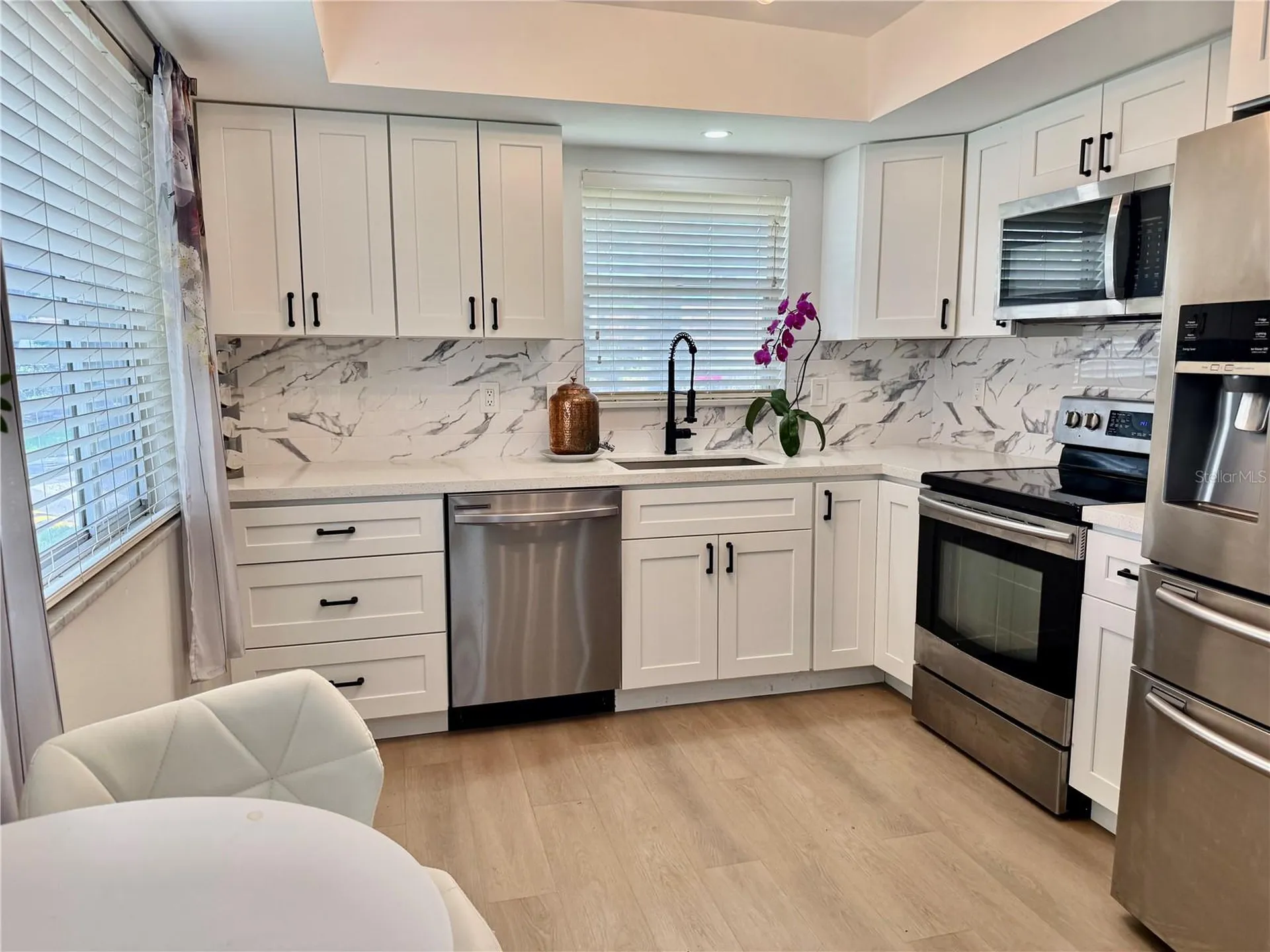 5440 Riverbluff Circle Sarasota FL 34231