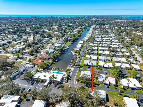 5440 Riverbluff Circle Sarasota FL 34231