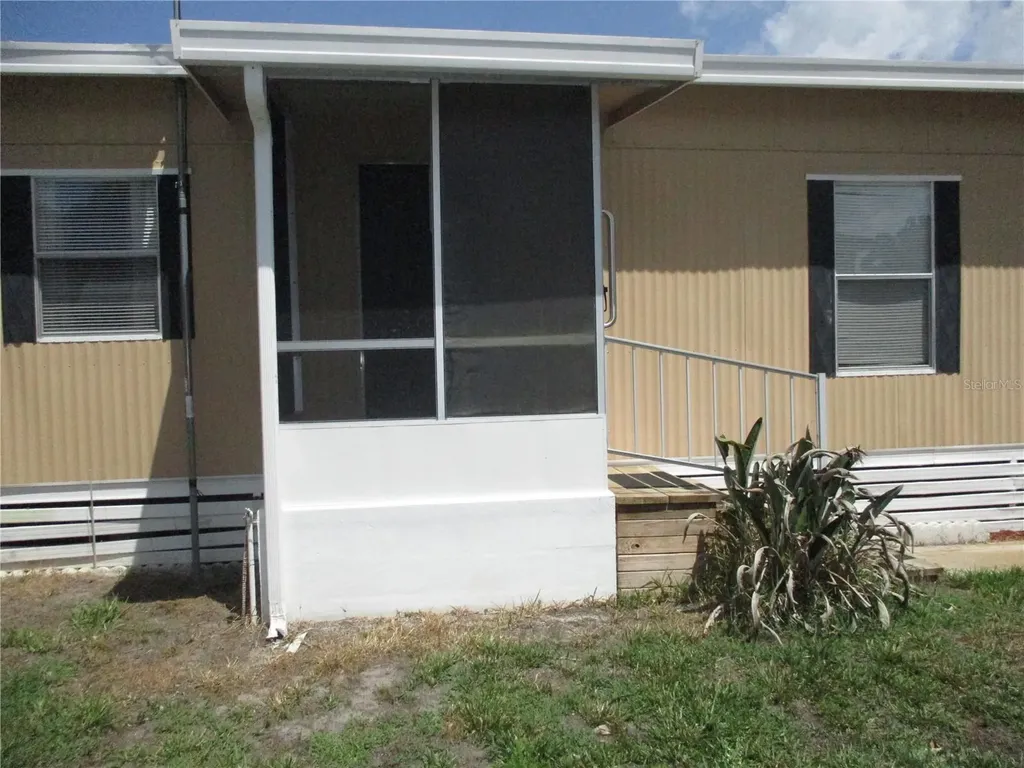 92 Rosalie Oaks Boulevard Lake Wales FL 33898
