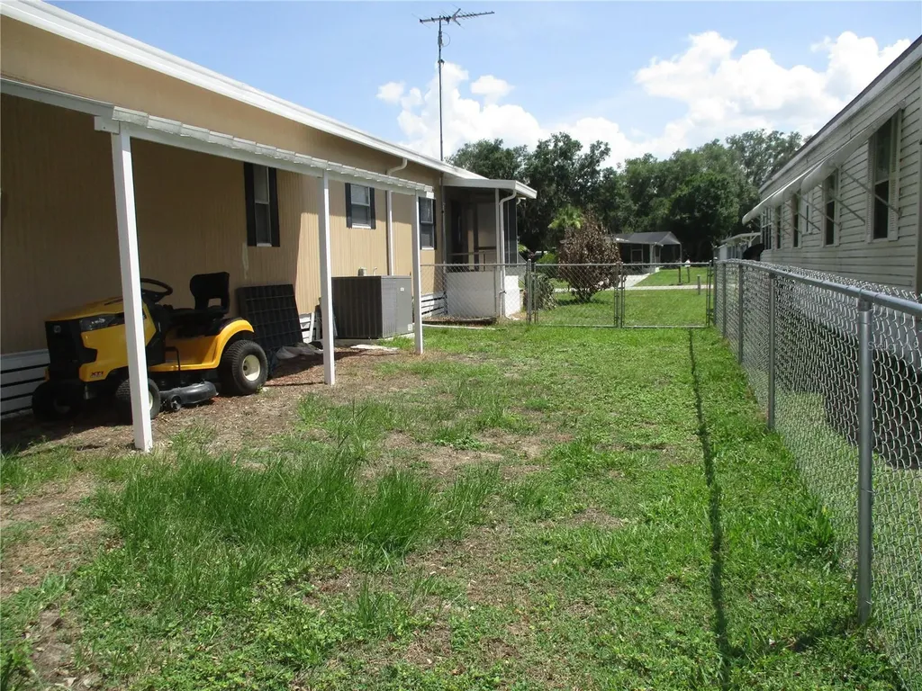 92 Rosalie Oaks Boulevard Lake Wales FL 33898