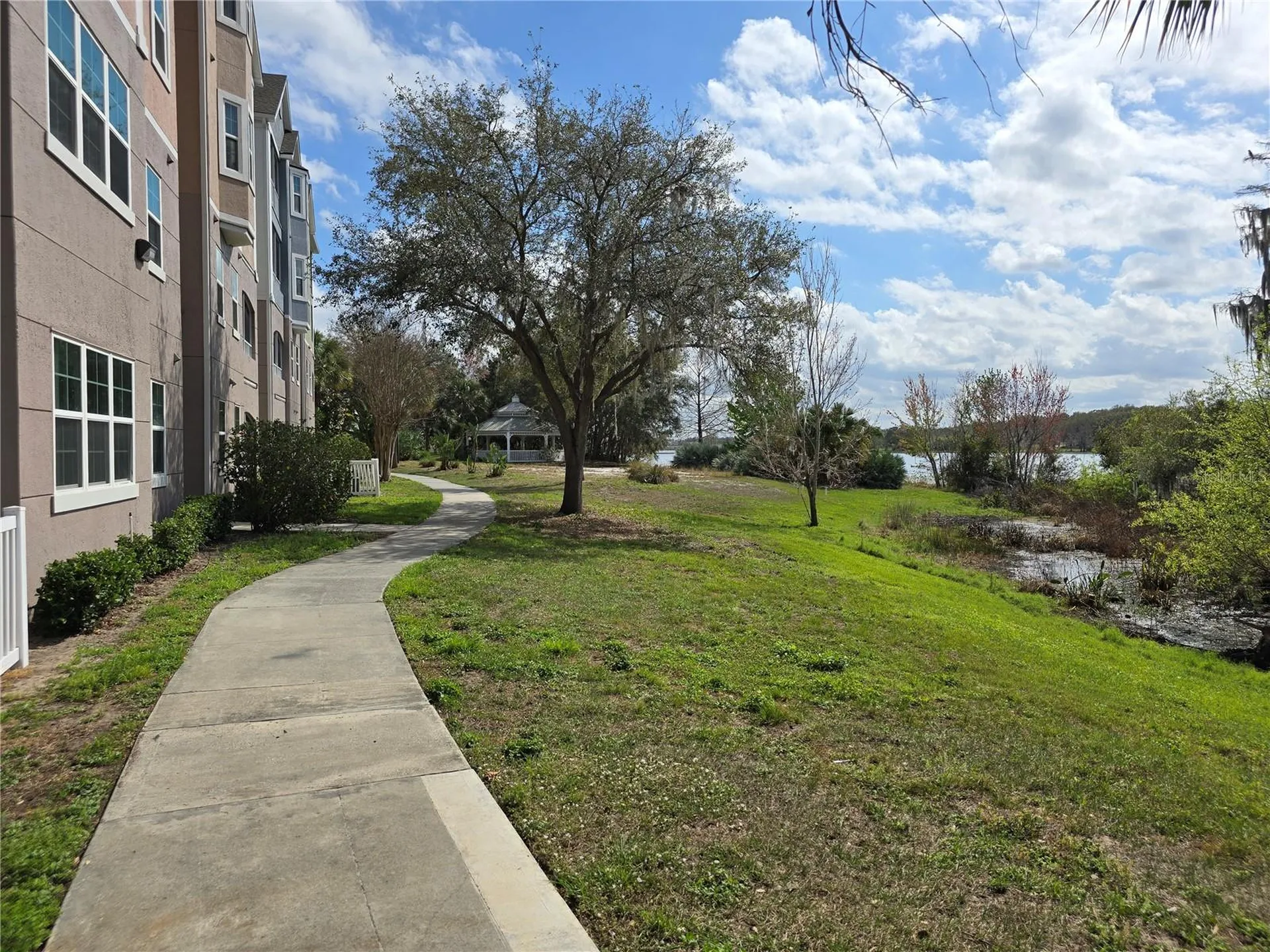 3384 Corona Village Way Orlando FL 32835