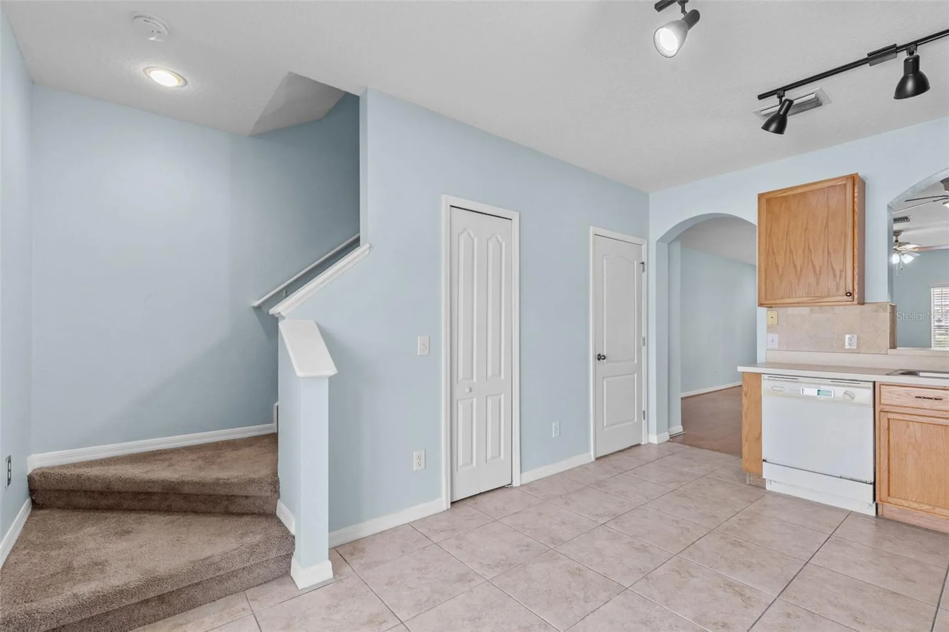 16221 Swan View Circle Odessa FL 33556