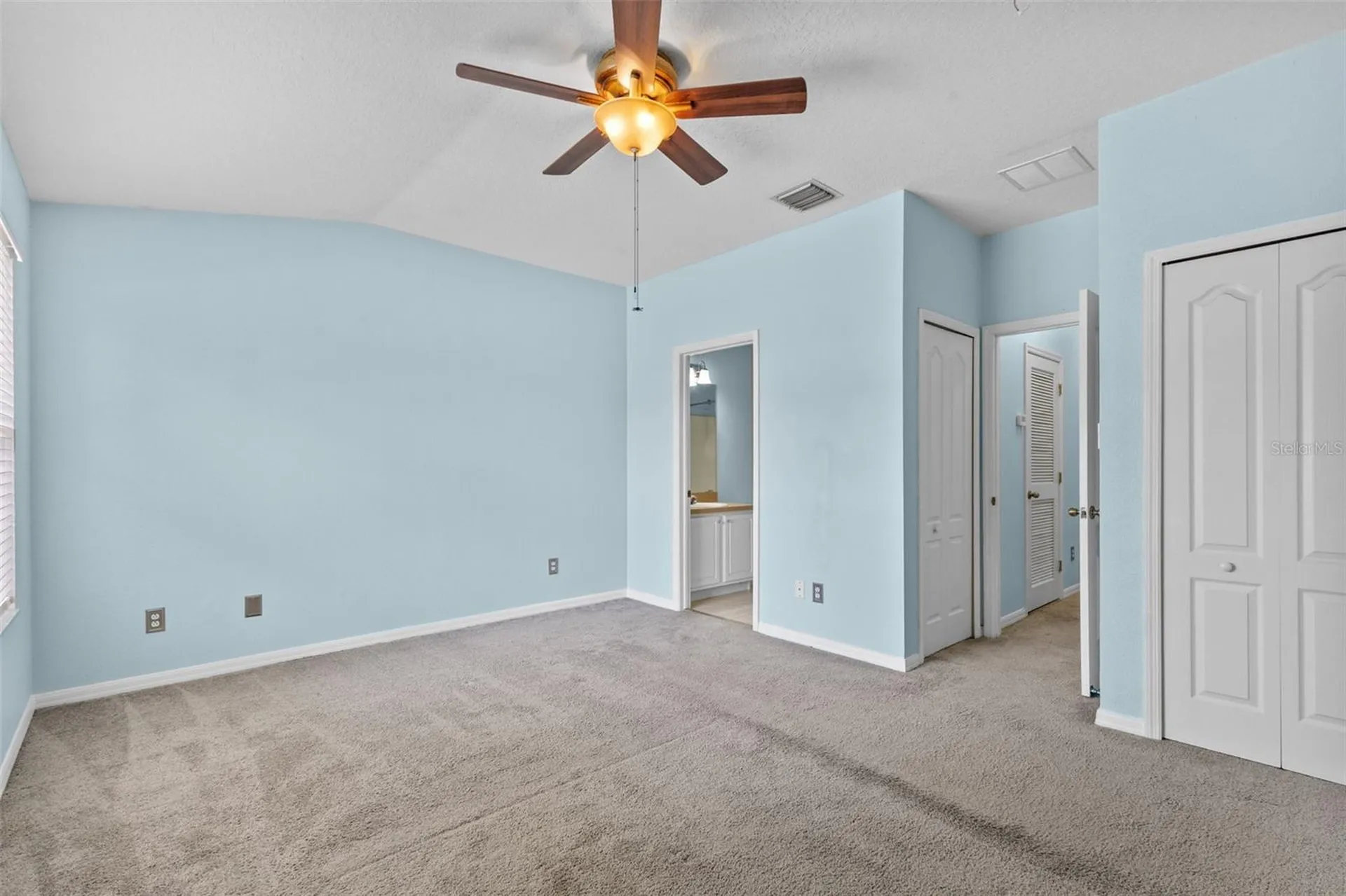 16221 Swan View Circle Odessa FL 33556