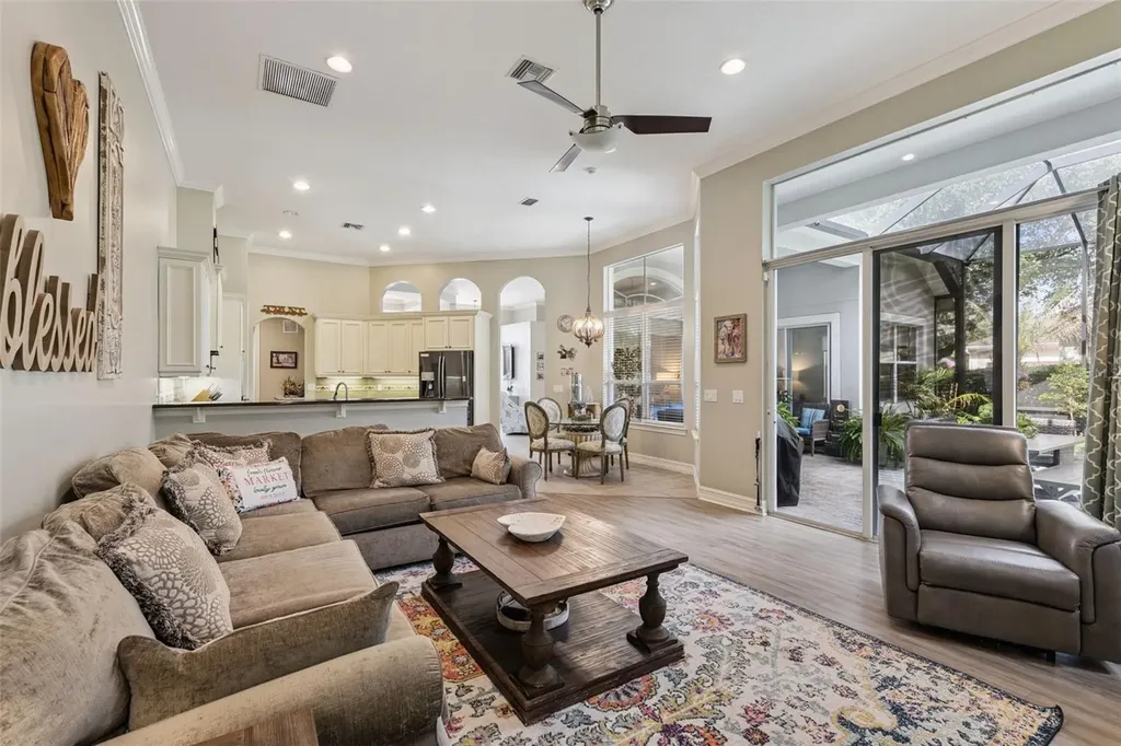 103 Wisteria Lane Deland FL 32724