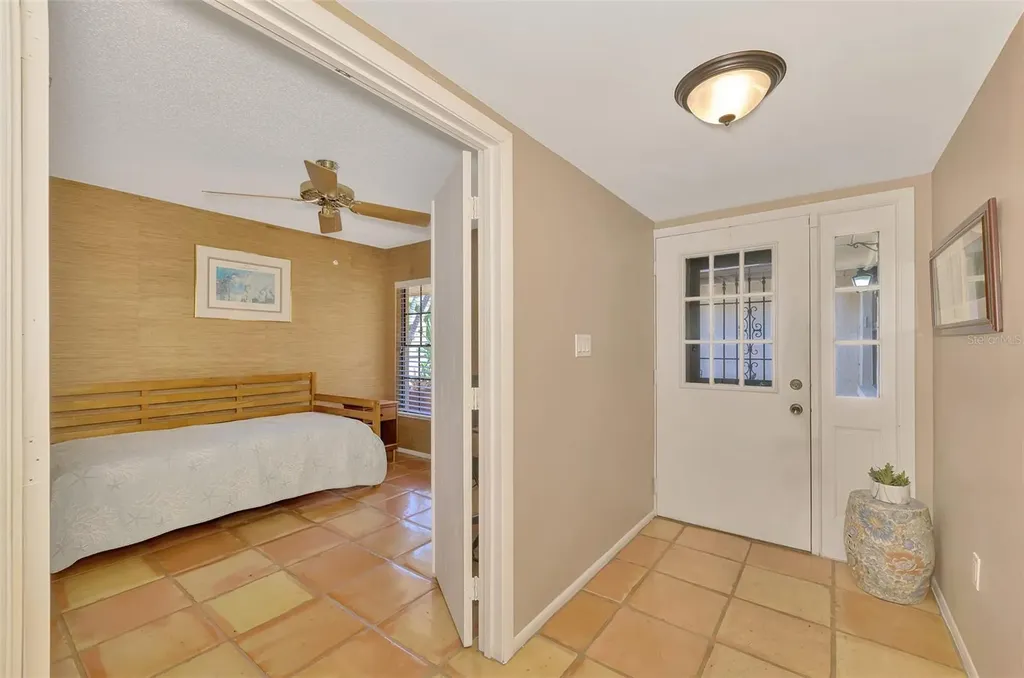 5903 La Vista Lane Bradenton FL 34210